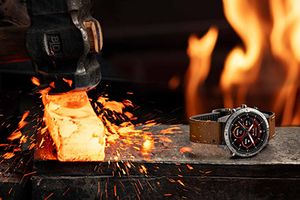 Garmin выпускает MARQ Adventurer Damascus Steel Edition фото