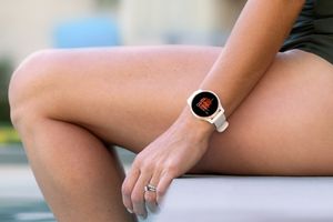 Компания Garmin объявила о запуске конкурента Apple Watch - Garmin Venu 2 и Venu 2S фото