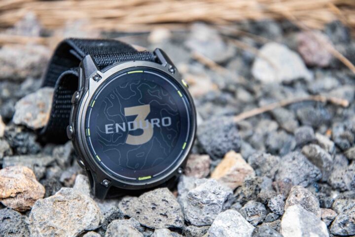 огляд смарт-годинника Garmin Enduro 3