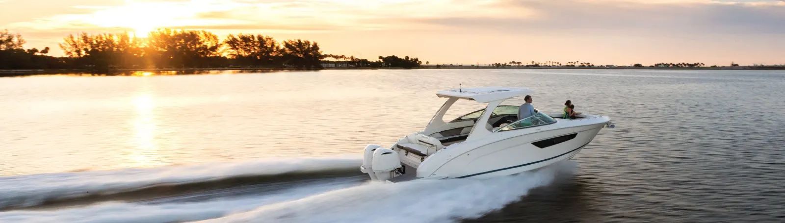 Морской усилитель Fusion MS-AM504 4-канальный мощностью 500 Вт